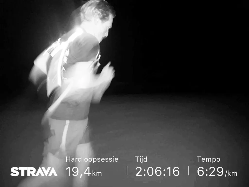 Nachtlopen: hardlopen in de nacht - Sportrusten Nachtlopen: hardlopen in de nacht - Sportrusten