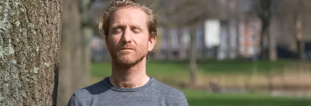 Erik Scherder: waarom mediteren, bewegen en muziek luisteren zo goed is